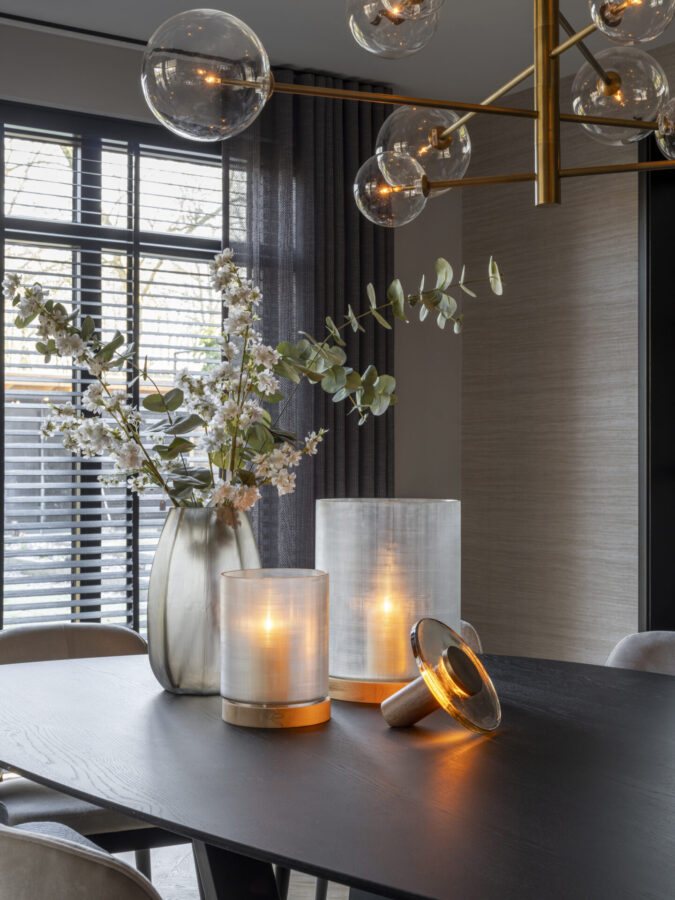 Sfeerverlichting op tafel door Studio Damhuis