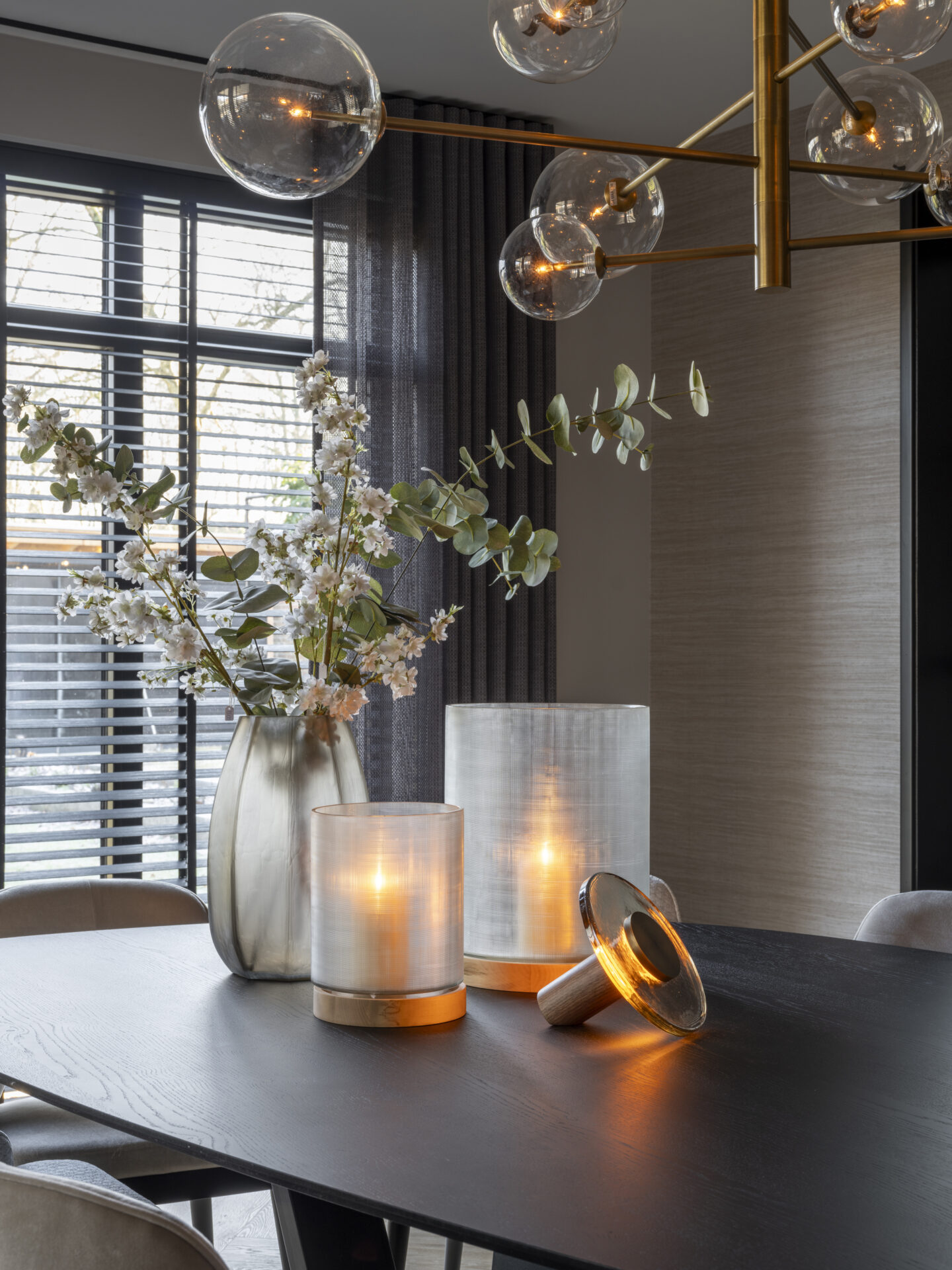 Sfeerverlichting op tafel door Studio Damhuis