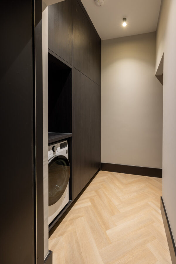 20231020-121508-PUURINTERIEURBOUW-THEPLACETOBIBI-3M5A4602-HDR-LR