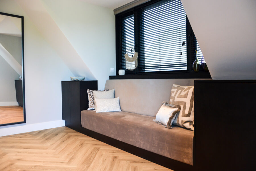 Tiesinga-9