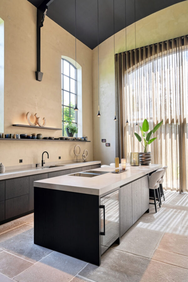Landelijk interieur keuken door Studio Damhuis ingericht
