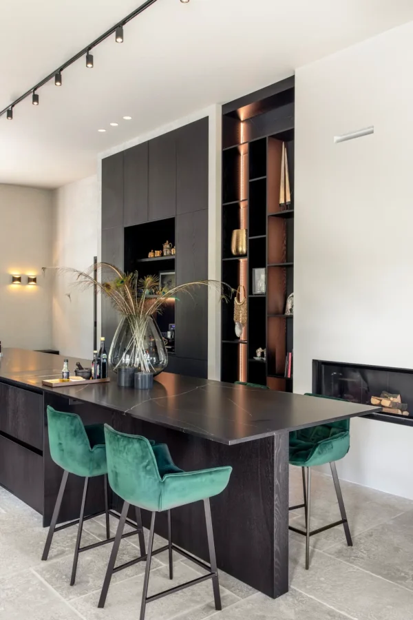 Eetkamer keuken modern landelijk zwart