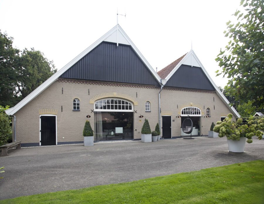 Monumentale boerderij Studio Damhuis Fleringen